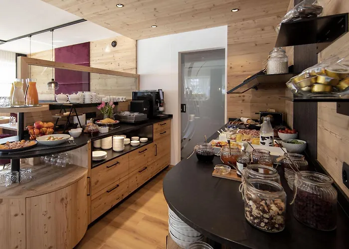 Hotel Garni Rustica Sölden